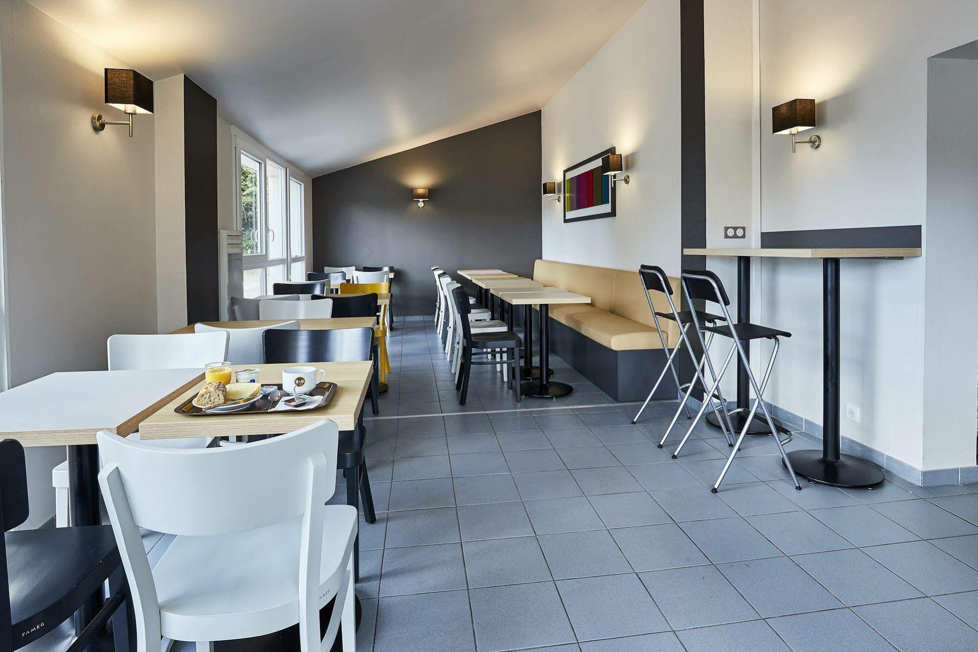 B&B Hotel Honfleur La Riviere-Saint-Sauveur Exterior photo